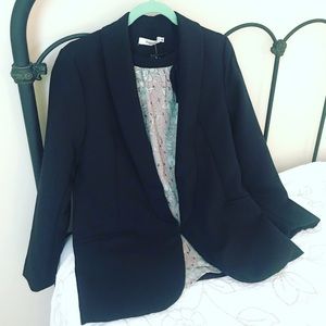 🆕🎱 NASTY GAL 🎱🆕 Daphnea Paris Boyfriend Blazer